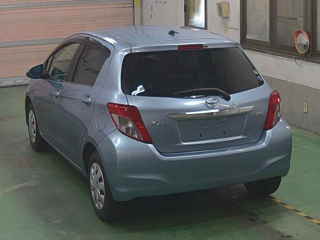 TOYOTA VITZ 2014