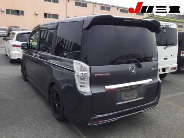 HONDA STEP WAGON 2013