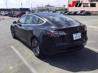 Заказать TESLA MODEL3
