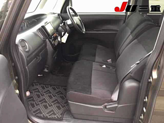 DAIHATSU TANTO 2012