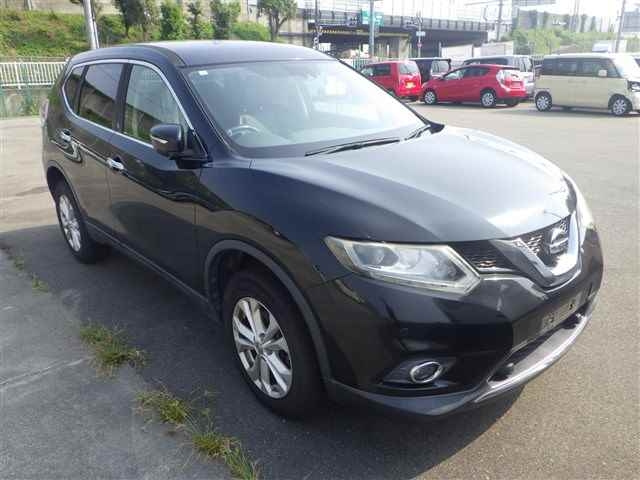 NISSAN X-TRAIL 2015
