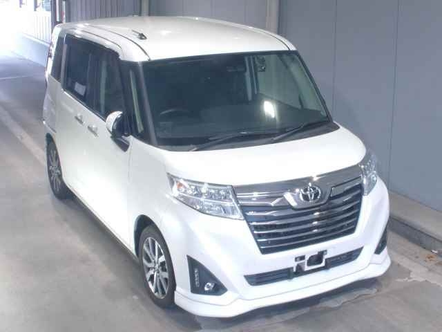 TOYOTA ROOMY 2019