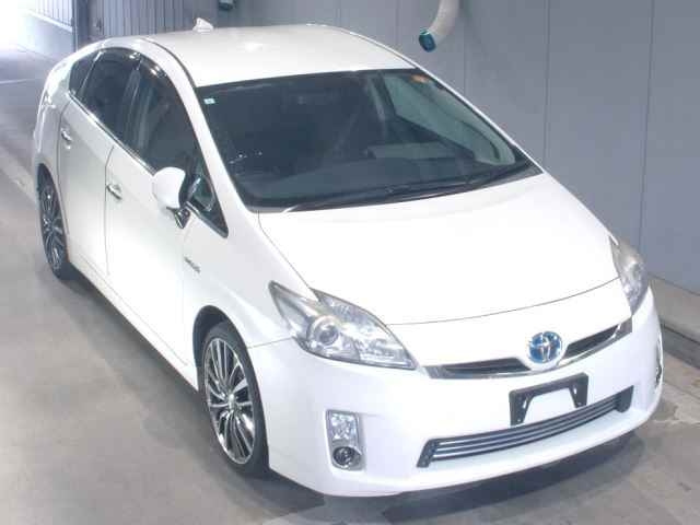 TOYOTA PRIUS 2011