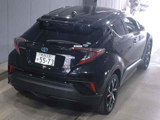 TOYOTA C-HR 2017