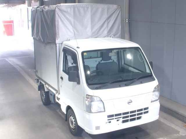 NISSAN CLIPPER TRUCK 2016