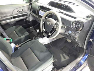 TOYOTA AQUA 2018