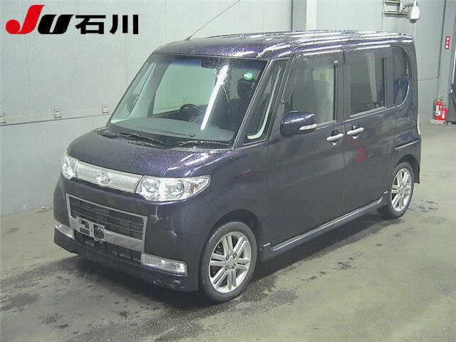 DAIHATSU TANTO 2010