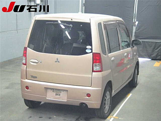 MITSUBISHI TOPPO 2010