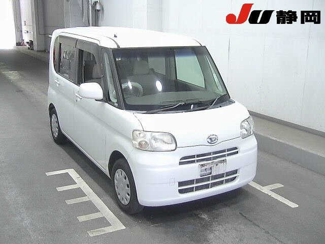DAIHATSU TANTO 2008