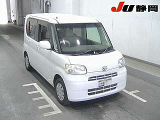 DAIHATSU TANTO 2008