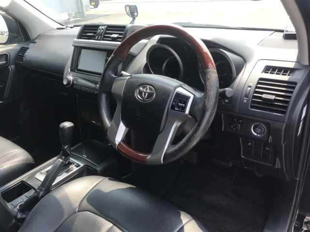 TOYOTA LAND CRUISER PRADO 2015