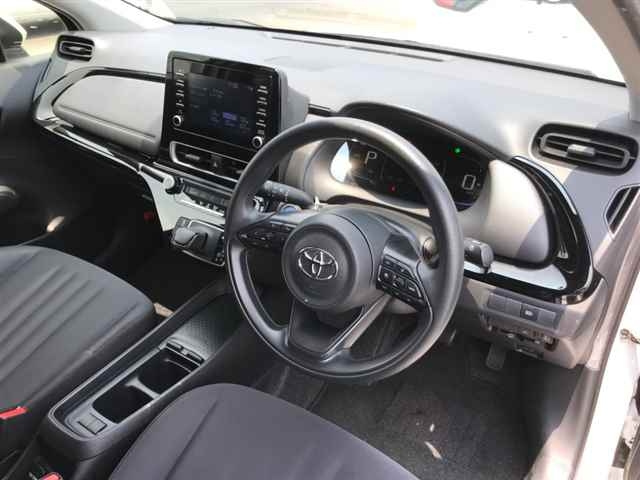 TOYOTA AQUA 2023