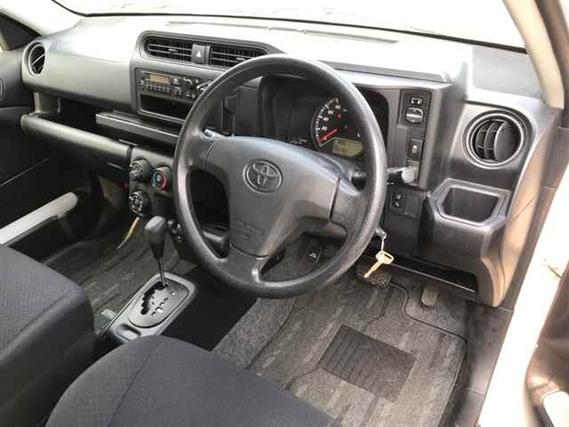 TOYOTA PROBOX 2018