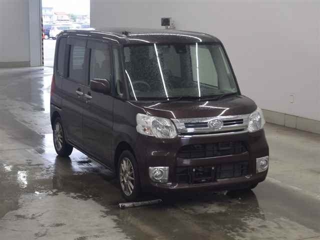 DAIHATSU TANTO 2016