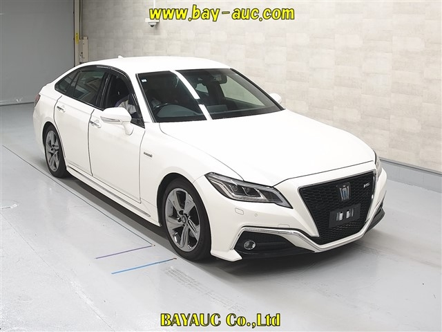 TOYOTA CROWN 2019