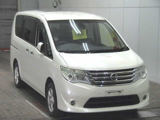 NISSAN SERENA 2014