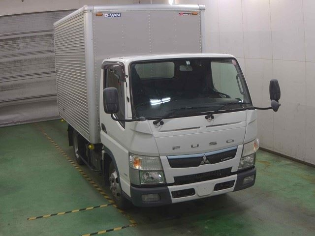 MITSUBISHI CANTER 2017