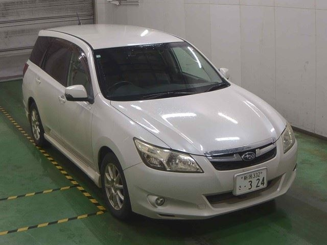 SUBARU EXIGA 2012