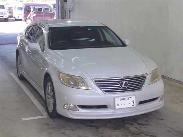 LEXUS LS