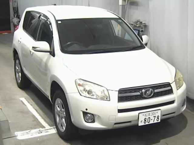 TOYOTA RAV4 2010