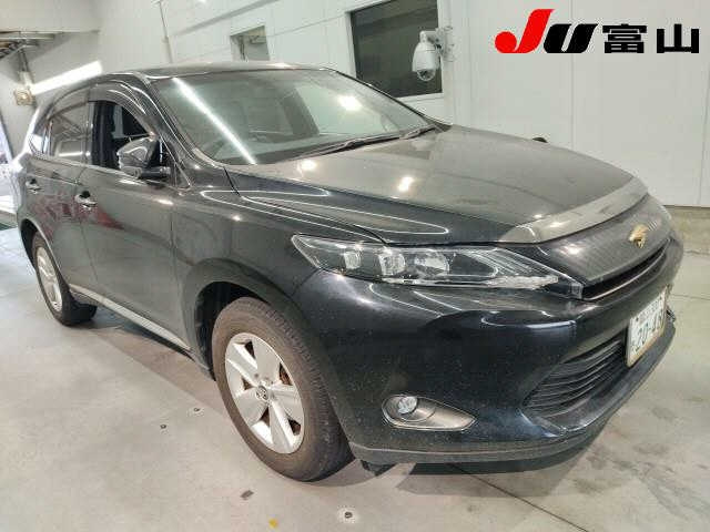 TOYOTA HARRIER 2014
