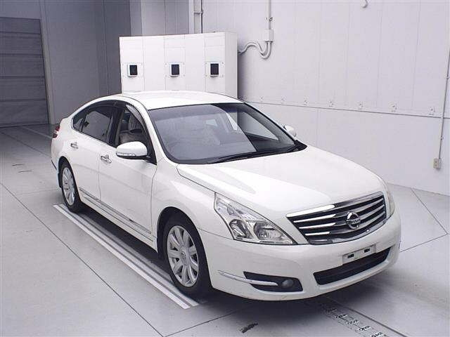 NISSAN TEANA