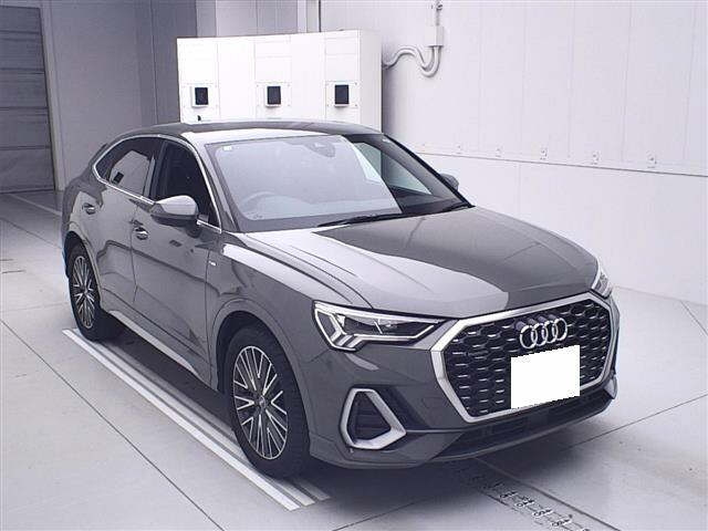 AUDI Q3 2020
