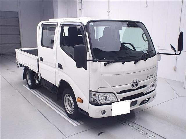 TOYOTA DYNA 2023