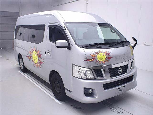 NISSAN CARAVAN BUS 2015