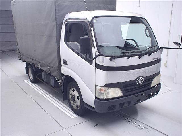 TOYOTA DYNA 2006