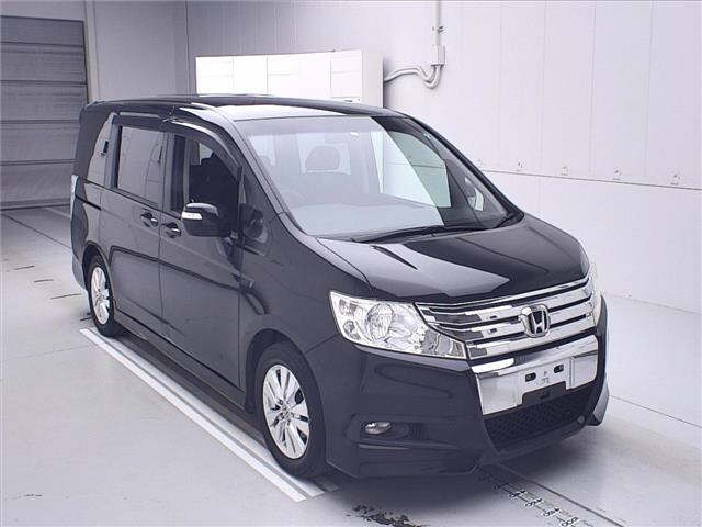 HONDA STEP WAGON 2010