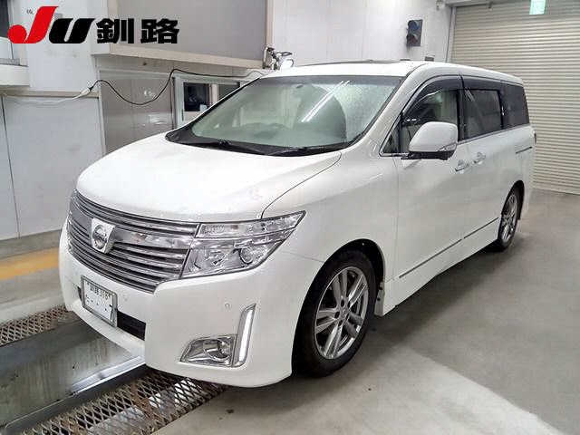 NISSAN ELGRAND 2013
