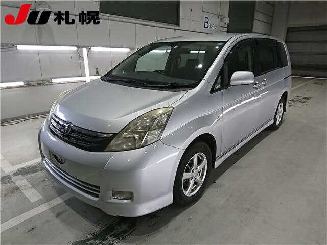 TOYOTA ISIS 2005