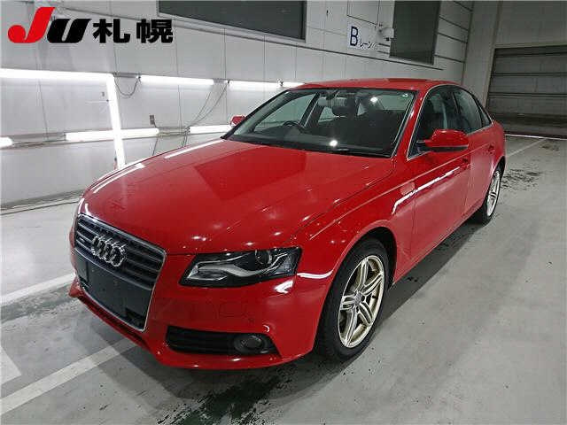 AUDI A4 2010