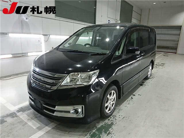NISSAN SERENA 2011