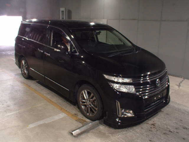 NISSAN ELGRAND 2013