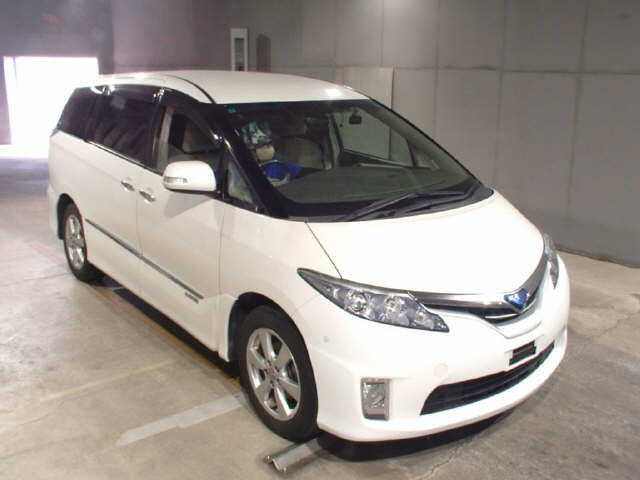 TOYOTA ESTIMA HYBRID