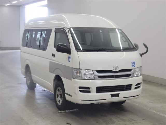 TOYOTA REGIUS ACE VAN 2009
