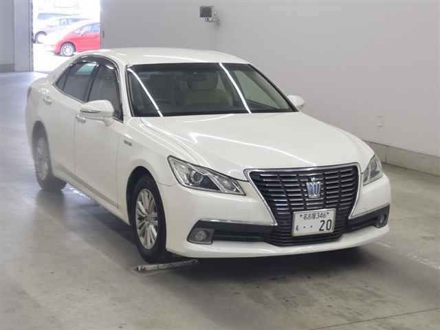 TOYOTA CROWN 2013