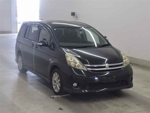 TOYOTA ISIS 2008