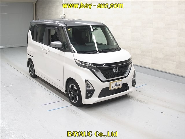 NISSAN ROOX 2020