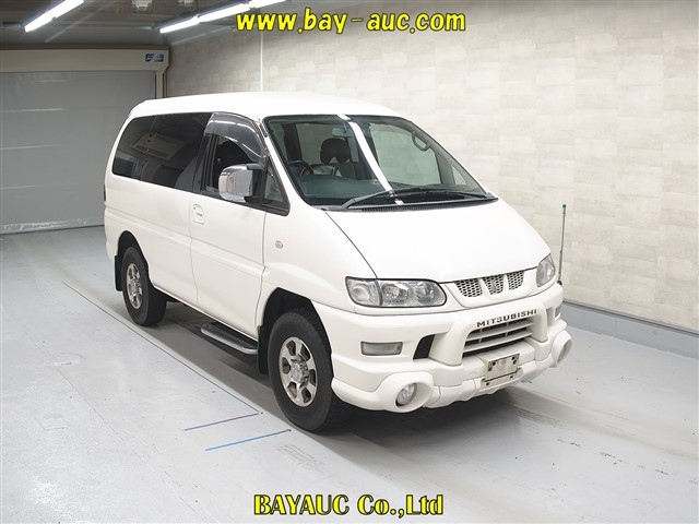 MITSUBISHI DELICA 2005