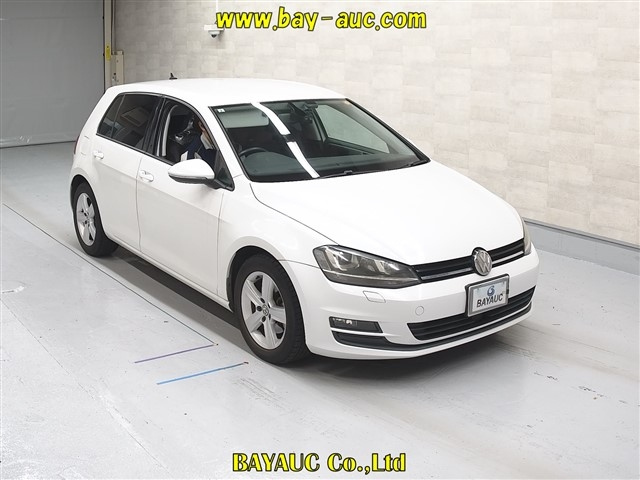 VOLKSWAGEN GOLF 2015