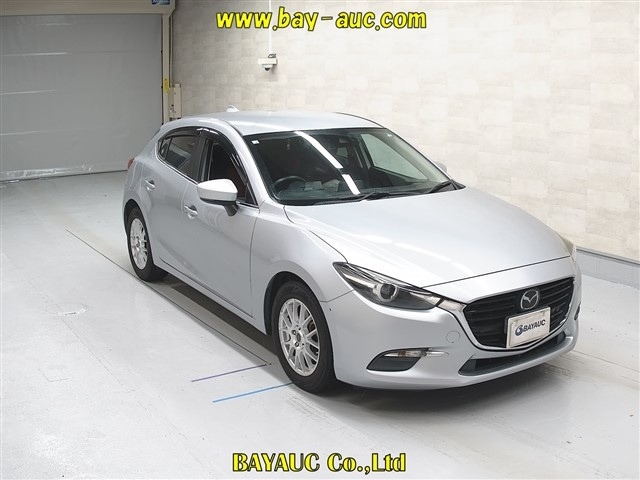 MAZDA AXELA 2016