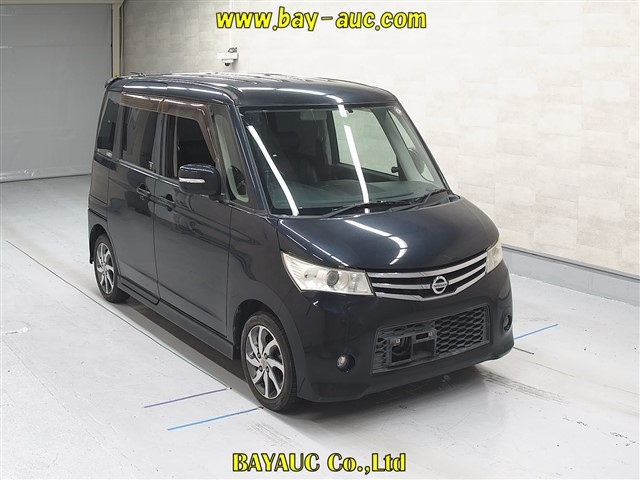 NISSAN ROOX 2012