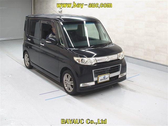 DAIHATSU TANTO 2009