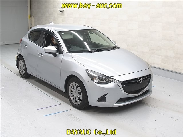 MAZDA DEMIO 2018