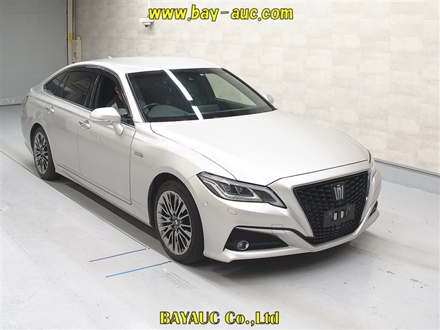 TOYOTA CROWN 2020
