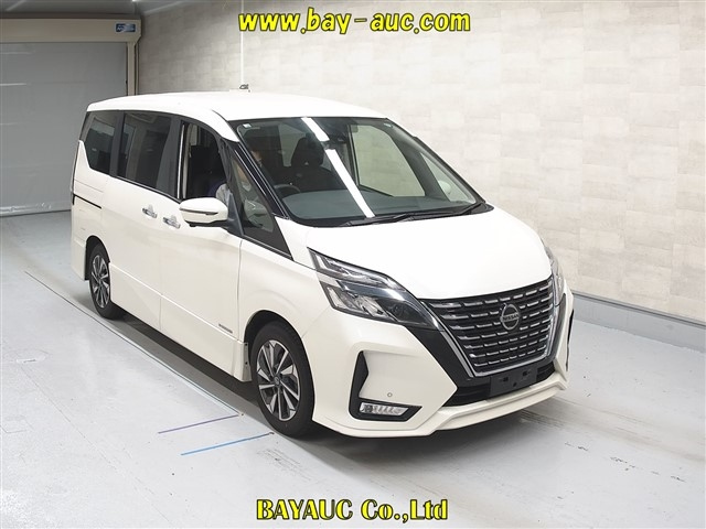 NISSAN SERENA