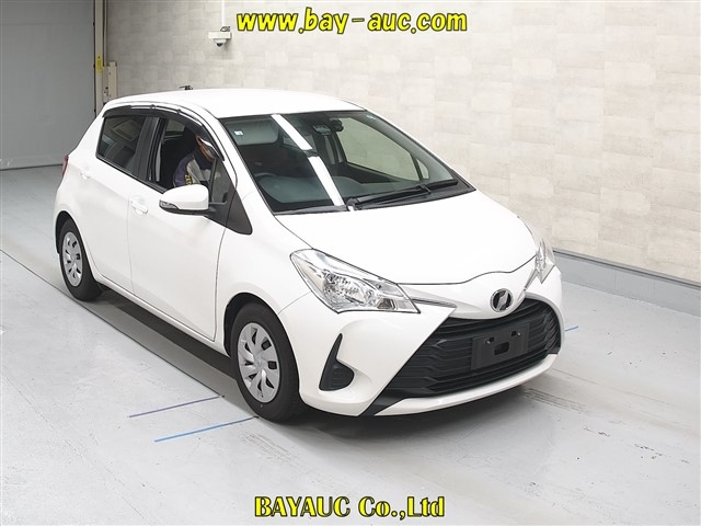 TOYOTA VITZ 2018